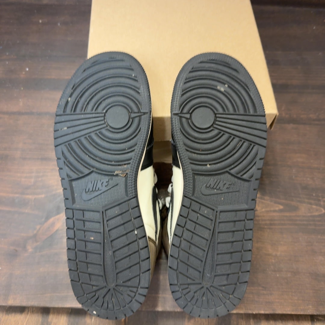 Jordan 1 Retro High Dark Mocha (GS) Size 7Y (Pre-Owned) - Image 6