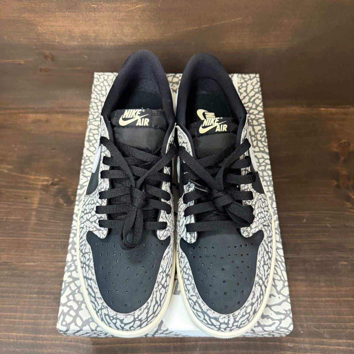 Jordan 1 Retro Low OG Black Cement - Image 2