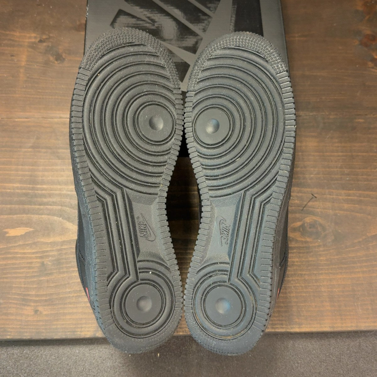 Nike Air Force 1 Low Supreme Black - Image 8