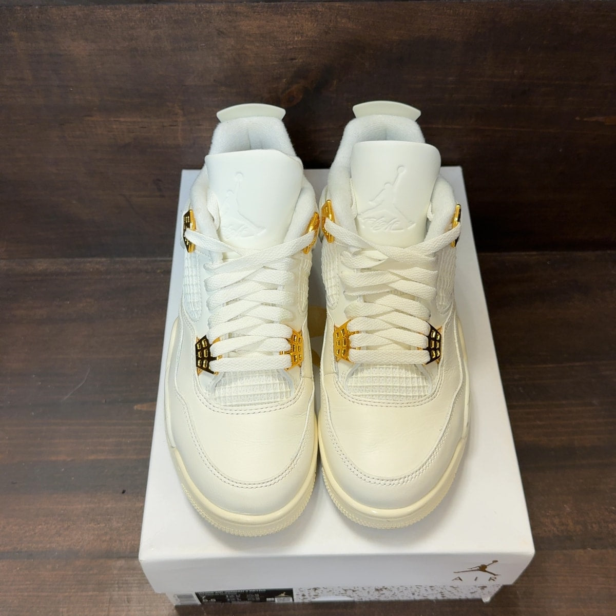 Jordan 4 Retro Metallic Gold (Women's) Size 7W (Pre-Owned)