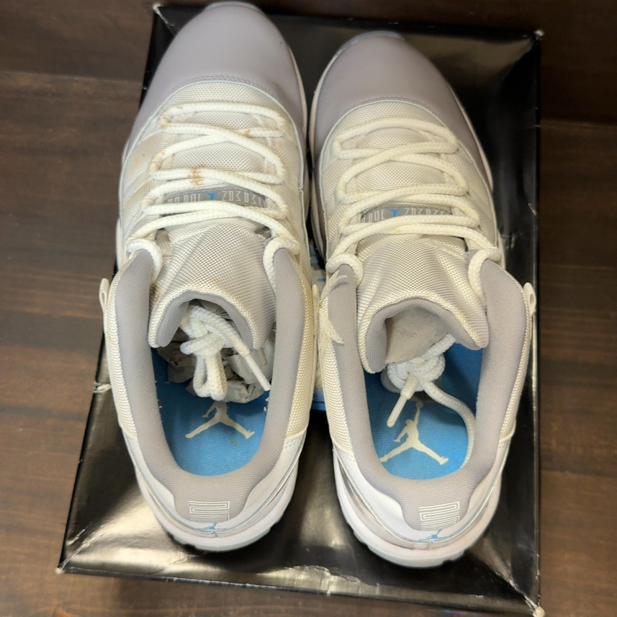 Jordan 11 Retro Low Cement Grey - Image 5