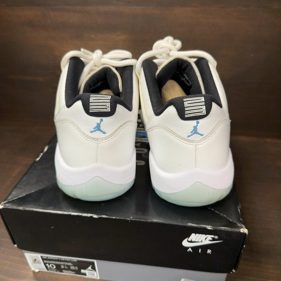 Jordan 11 Retro Low Legend Blue Size 10 (Pre-Owned)