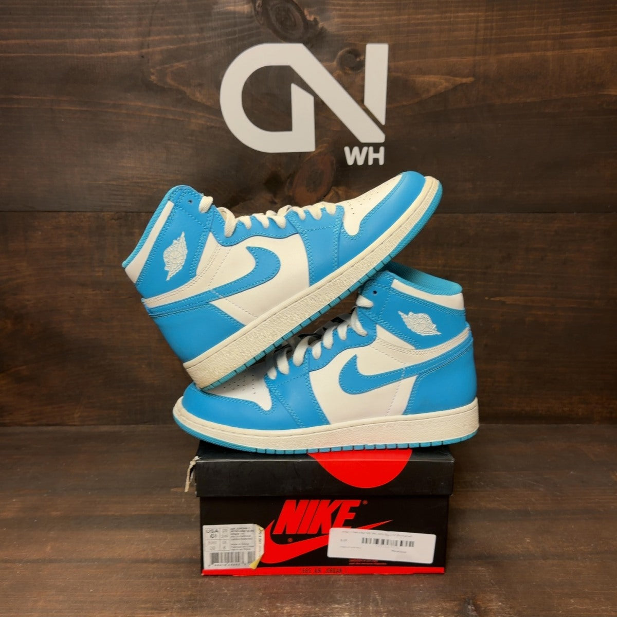 Jordan 1 Retro High OG UNC (GS) - Image 1