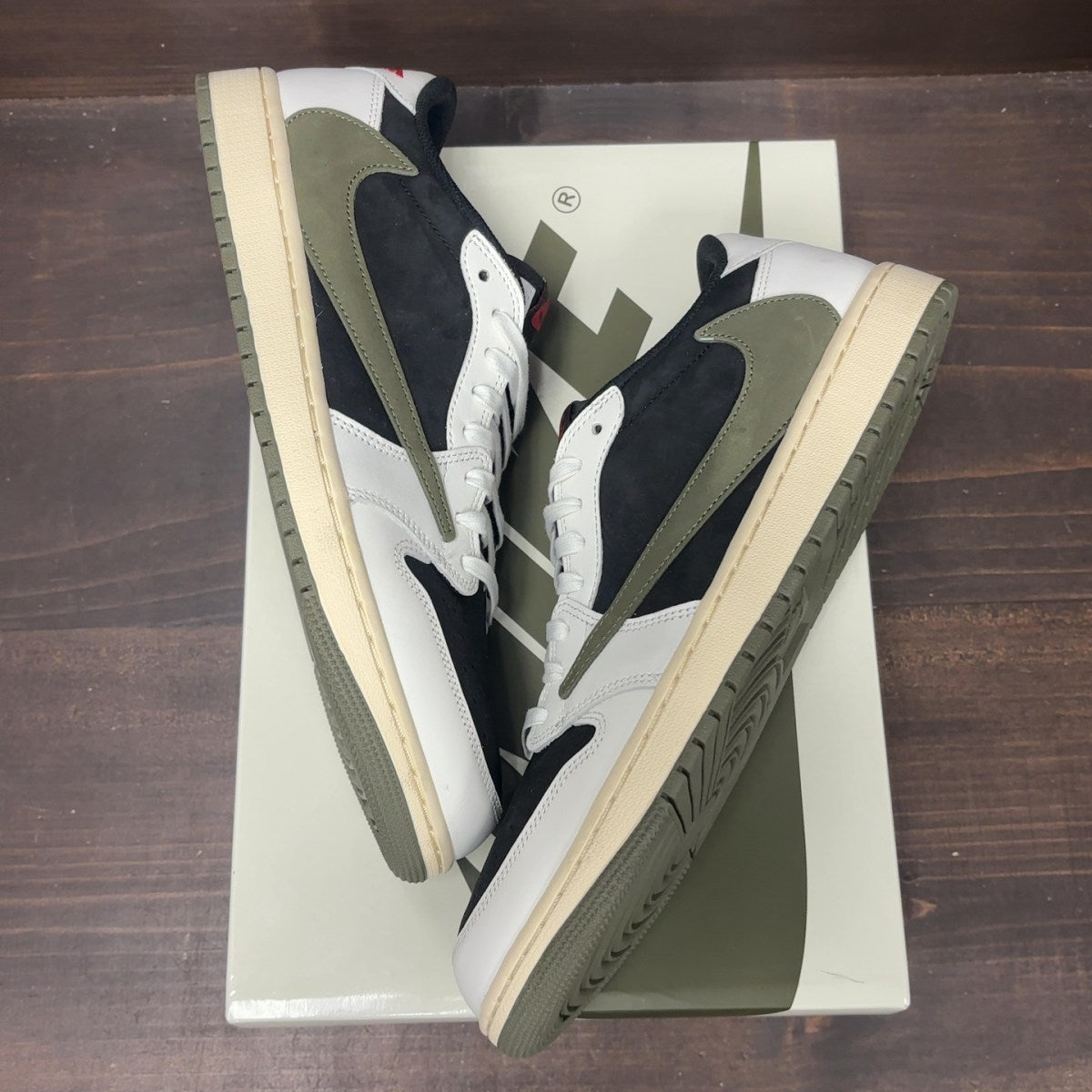 Jordan 1 Retro Low OG SP Travis Scott Olive (Women's) - Image 2