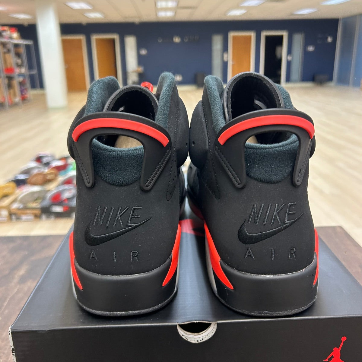 Jordan 6 Retro Black Infrared (2019) - Image 4