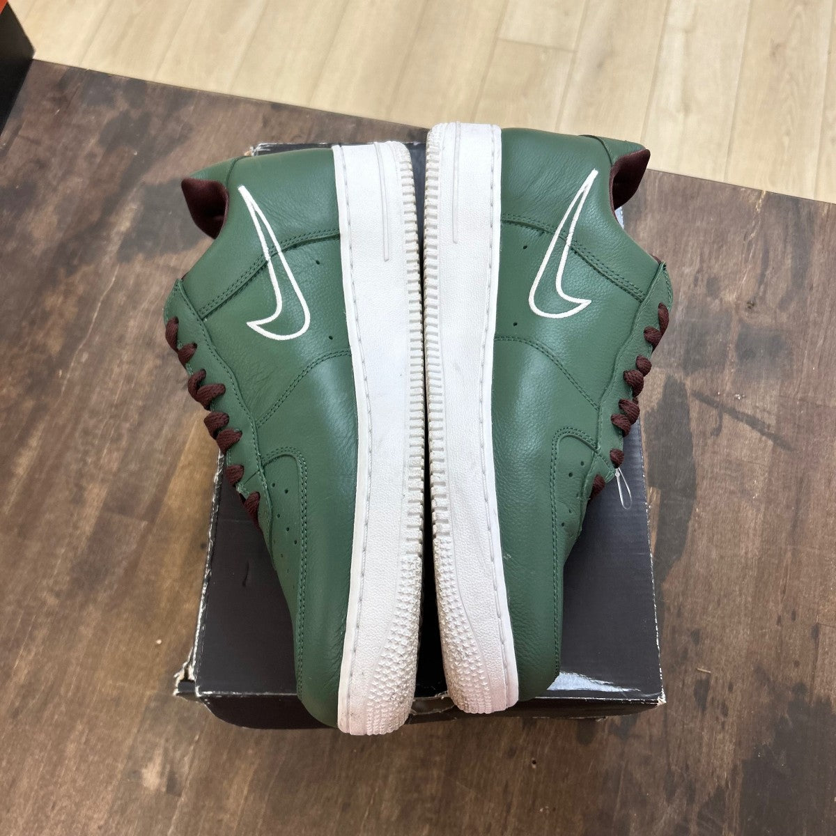 Nike Air Force 1 Low Hong Kong (2018) - Image 3