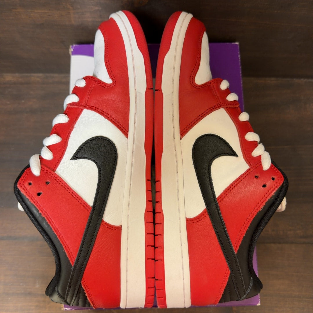 Nike SB Dunk Low Pro J-Pack Chicago - Image 6
