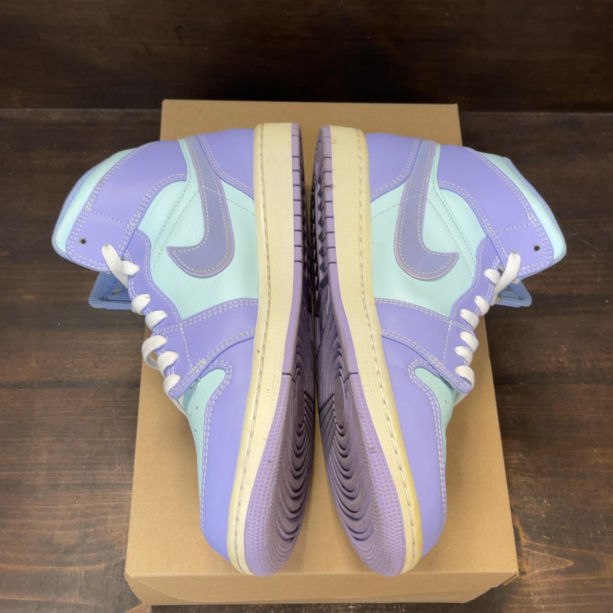 Jordan 1 Mid Purple Aqua Size 10 (Pre-Owned) - Image 4