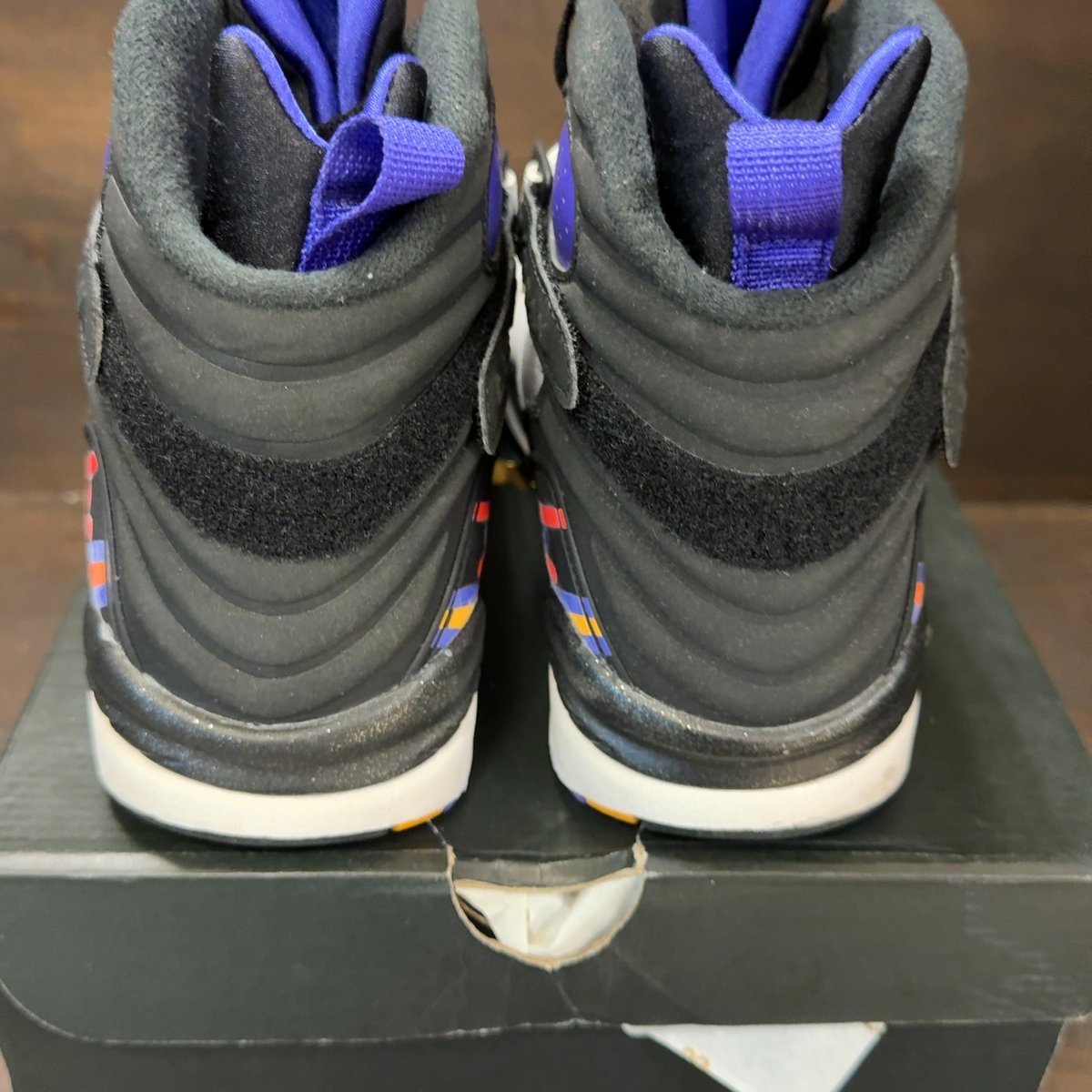 Jordan 8 Retro Three Peat Size 10 (Pre-Owned) - aux