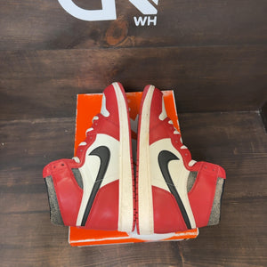 Jordan 1 Retro High OG Chicago Lost and Found - Image 5
