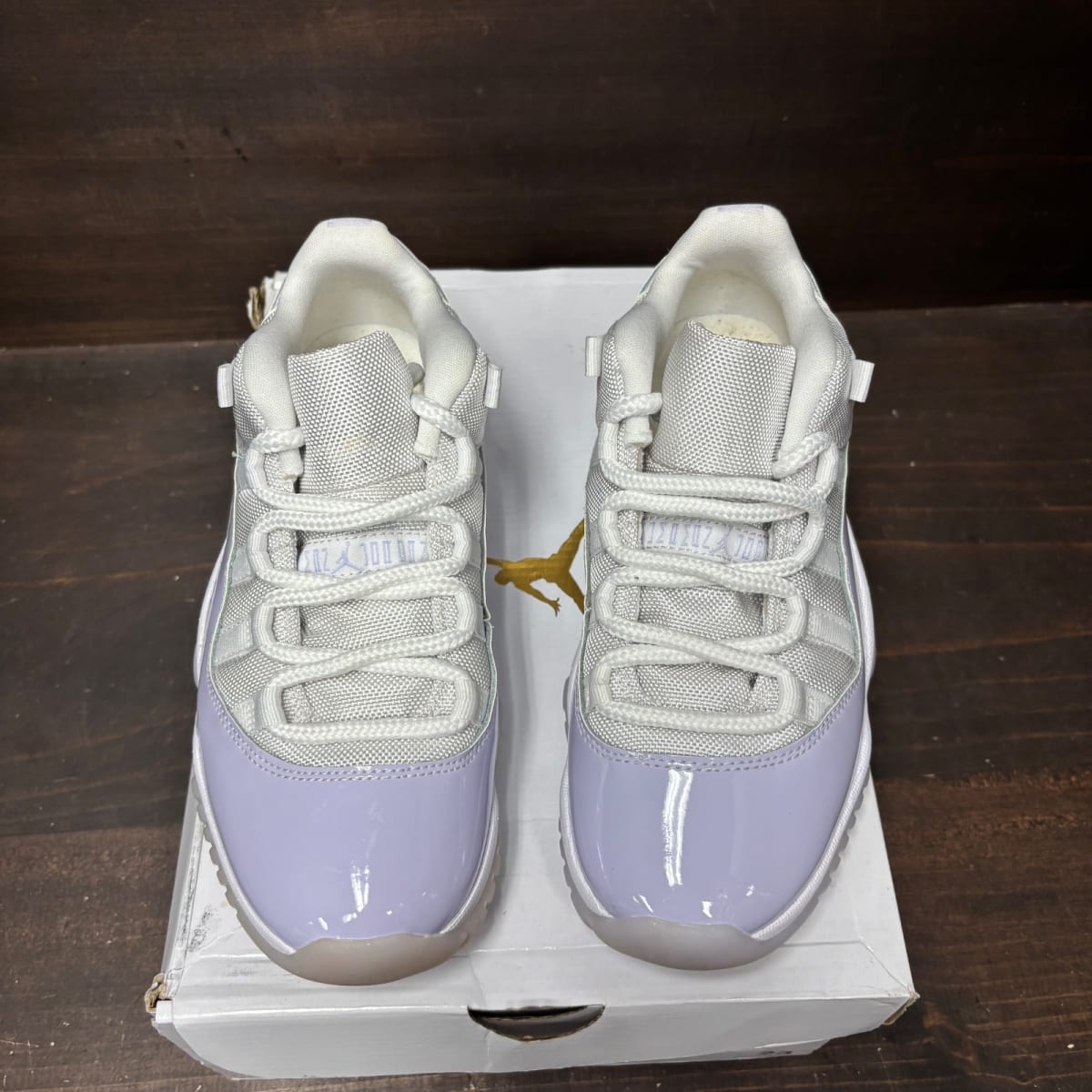Jordan 11 Retro Low Pure Violet (Women's) Size 7W (Pre-Owned) - side