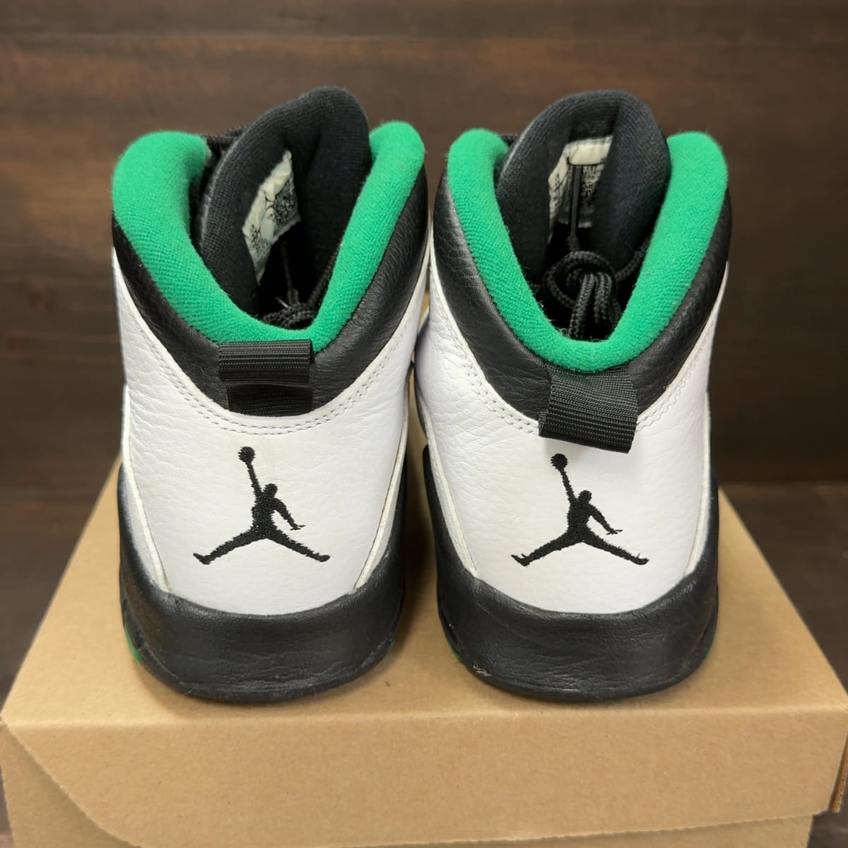 Jordan 10 Retro Seattle (GS) Size 7Y (Pre-Owned) - aux