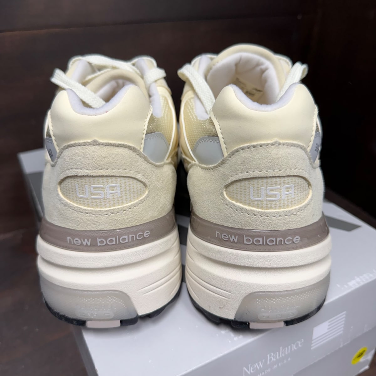 New Balance 992 MiUSA Calcium - Image 5