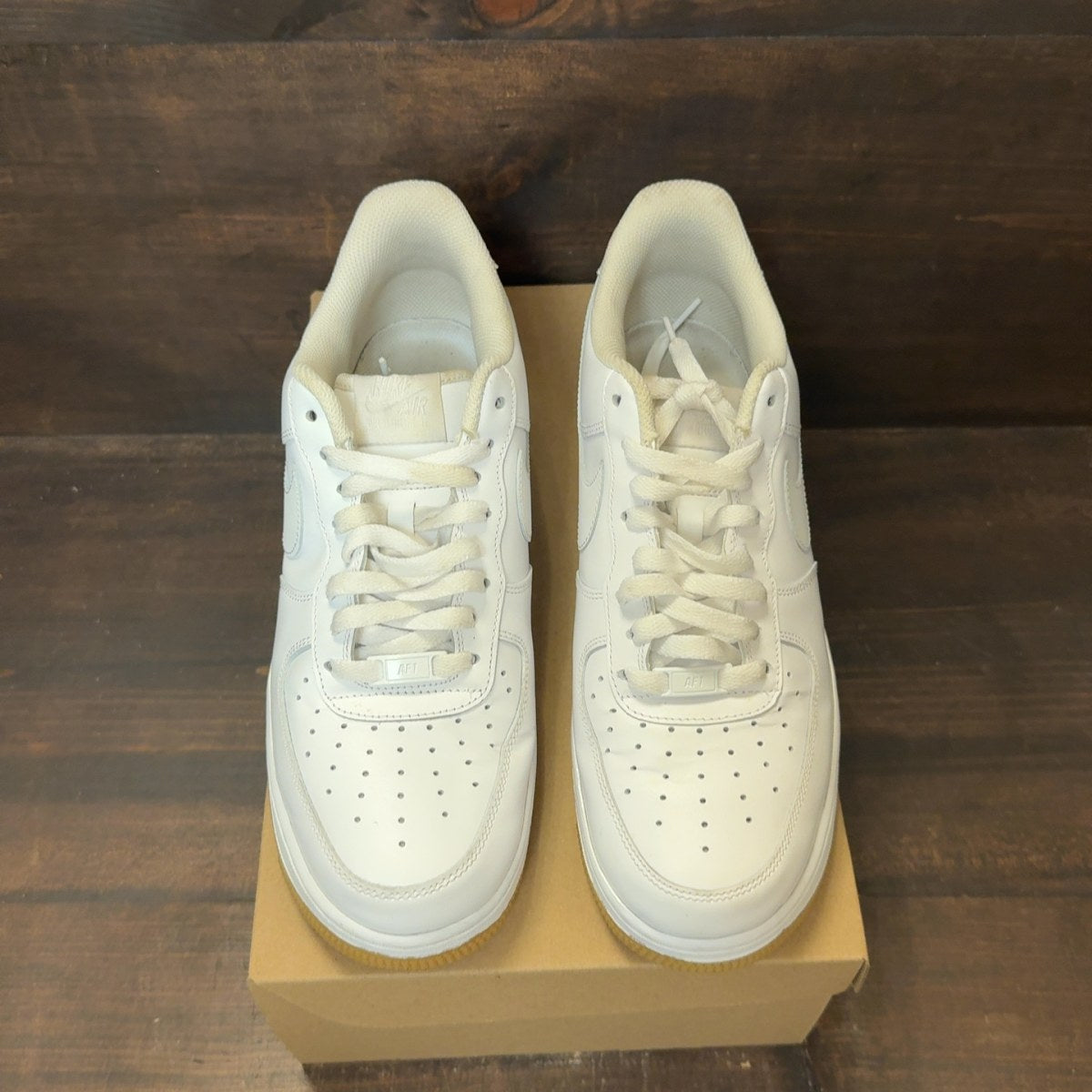 Nike Air Force 1 Low '07 White Gum Size 10 (Pre-Owned) - Image 3