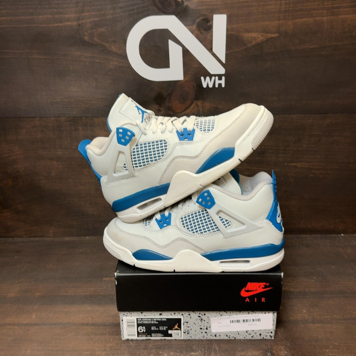 Jordan 4 Retro Military Blue (2024) (GS) - Image 1