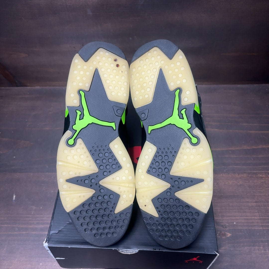 Jordan 6 Retro Electric Green Size 10 (Pre-Owned)