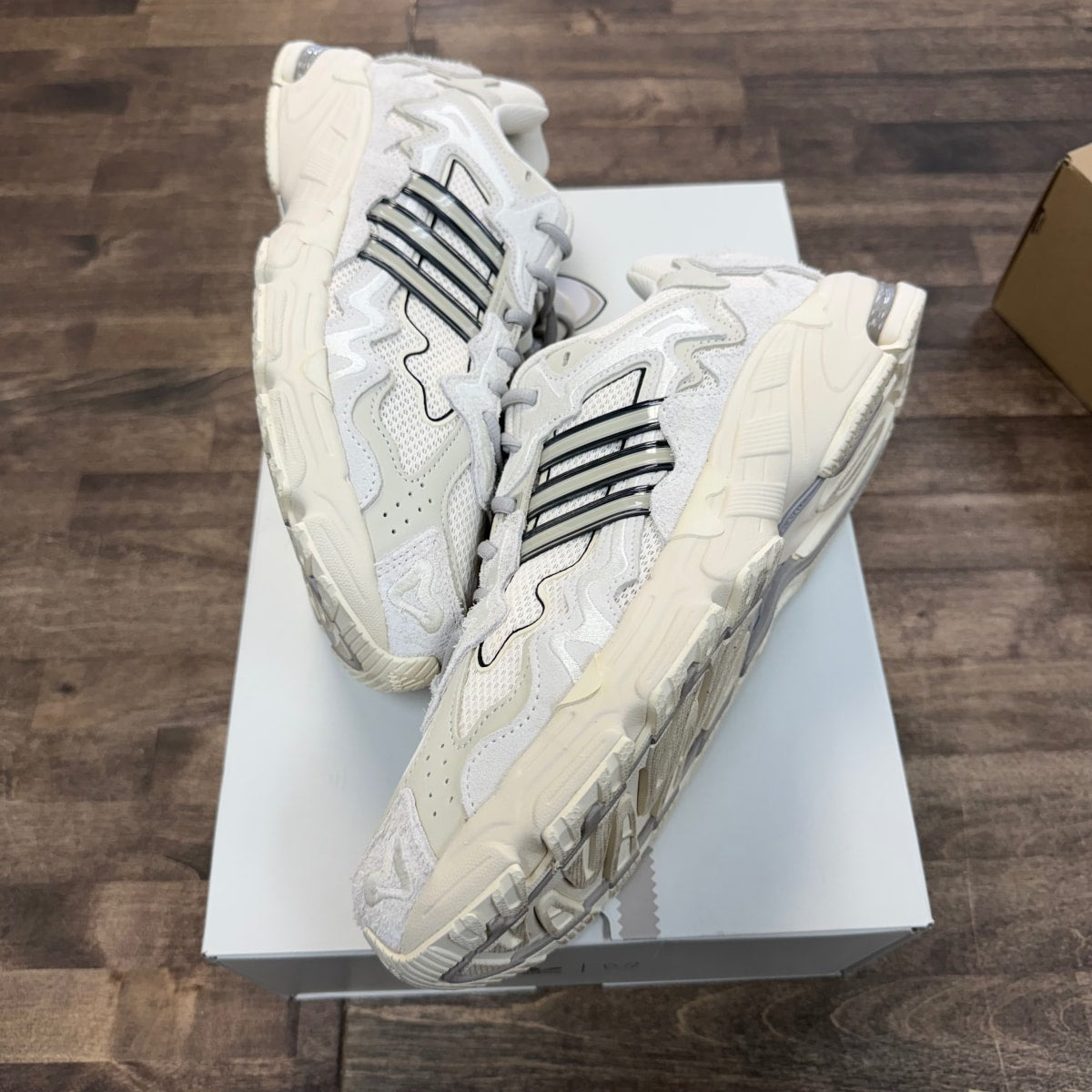 adidas Response CL Bad Bunny Wonder White - Image 1
