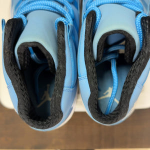 Jordan 11 Retro Pantone Size 15 (Pre-Owned) - aux