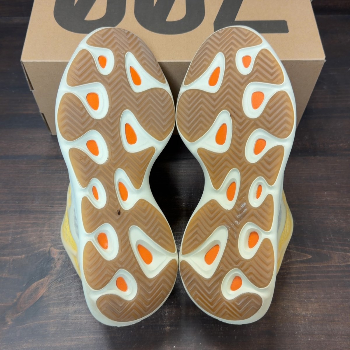 adidas Yeezy 700 V3 Mono Safflower - Image 6