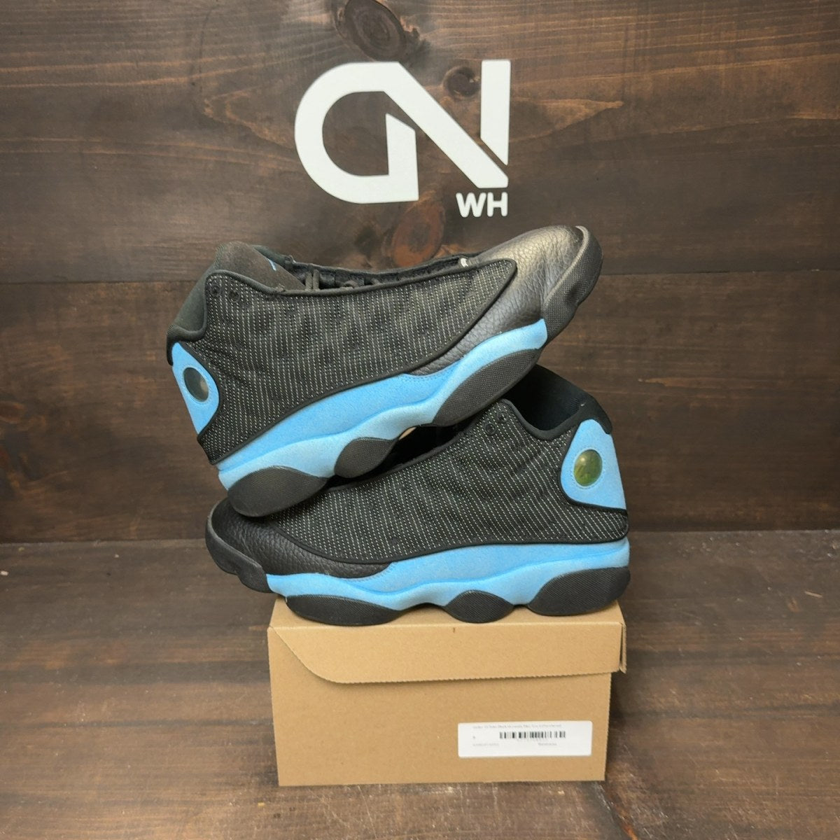 Jordan 13 Retro Black University Blue Size 9 (Pre-Owned) - Image 1