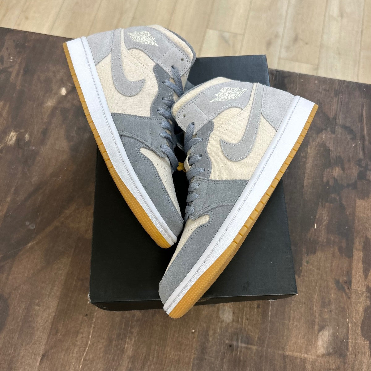 Jordan 1 Mid SE Coconut Milk Particle Grey - Image 1