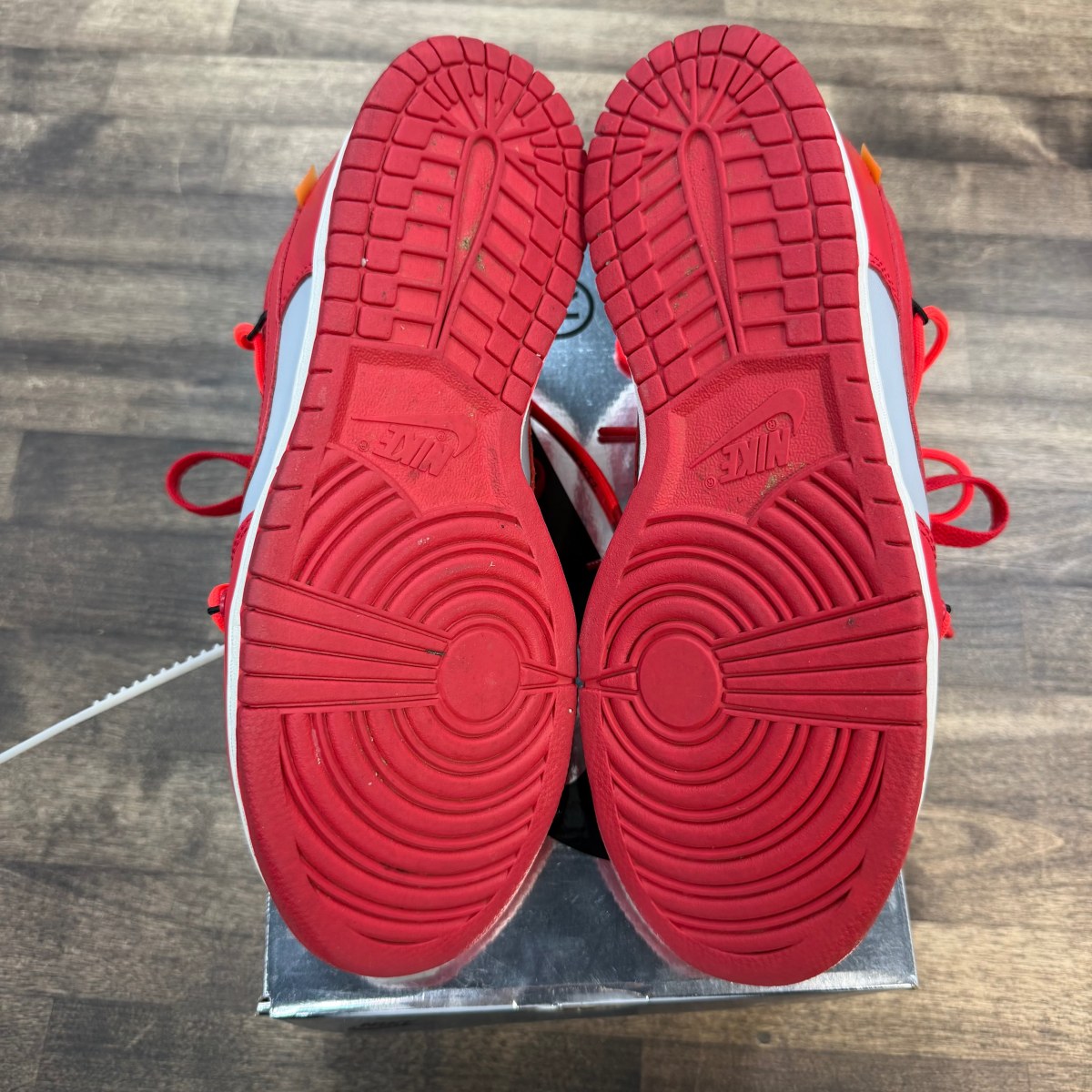 Nike Dunk Low Off-White University Red - Image 4