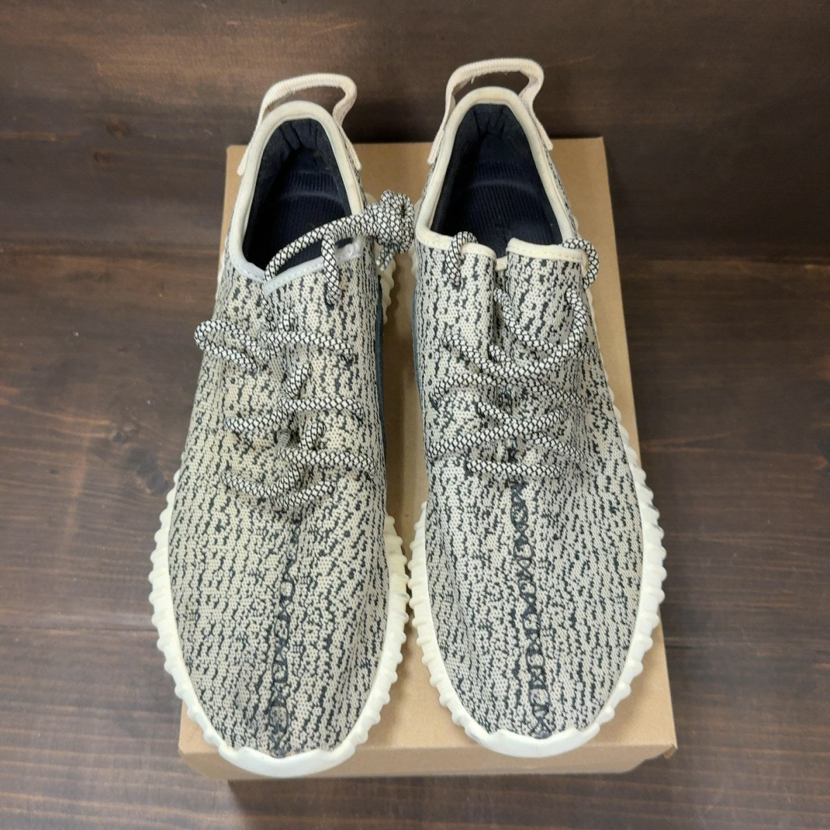 adidas Yeezy Boost 350 'Turtle Dove' 2022 Size 12.5 (Pre-Owned) - Image 3