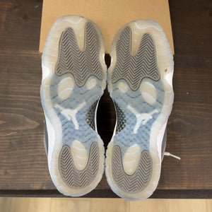 Jordan 11 Retro Cool Grey (2021) (GS) Size 7Y (Pre-Owned) - Image 8