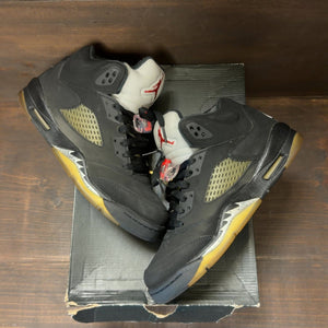 Jordan 5 Retro Black Metallic (2016) (GS) Size 7Y (Pre-Owned) - back