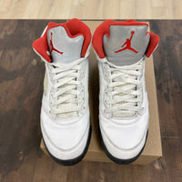 Jordan 5 Retro Fire Red Silver Tongue (2020) (GS) Size 6.5Y (Pre-Owned) - Image 2