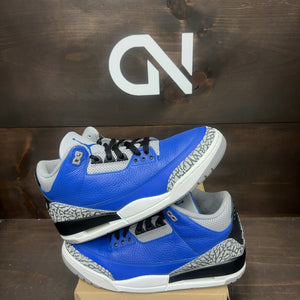 Jordan 3 Retro Varsity Royal Cement Size 9.5 (Pre-Owned) - Image 1