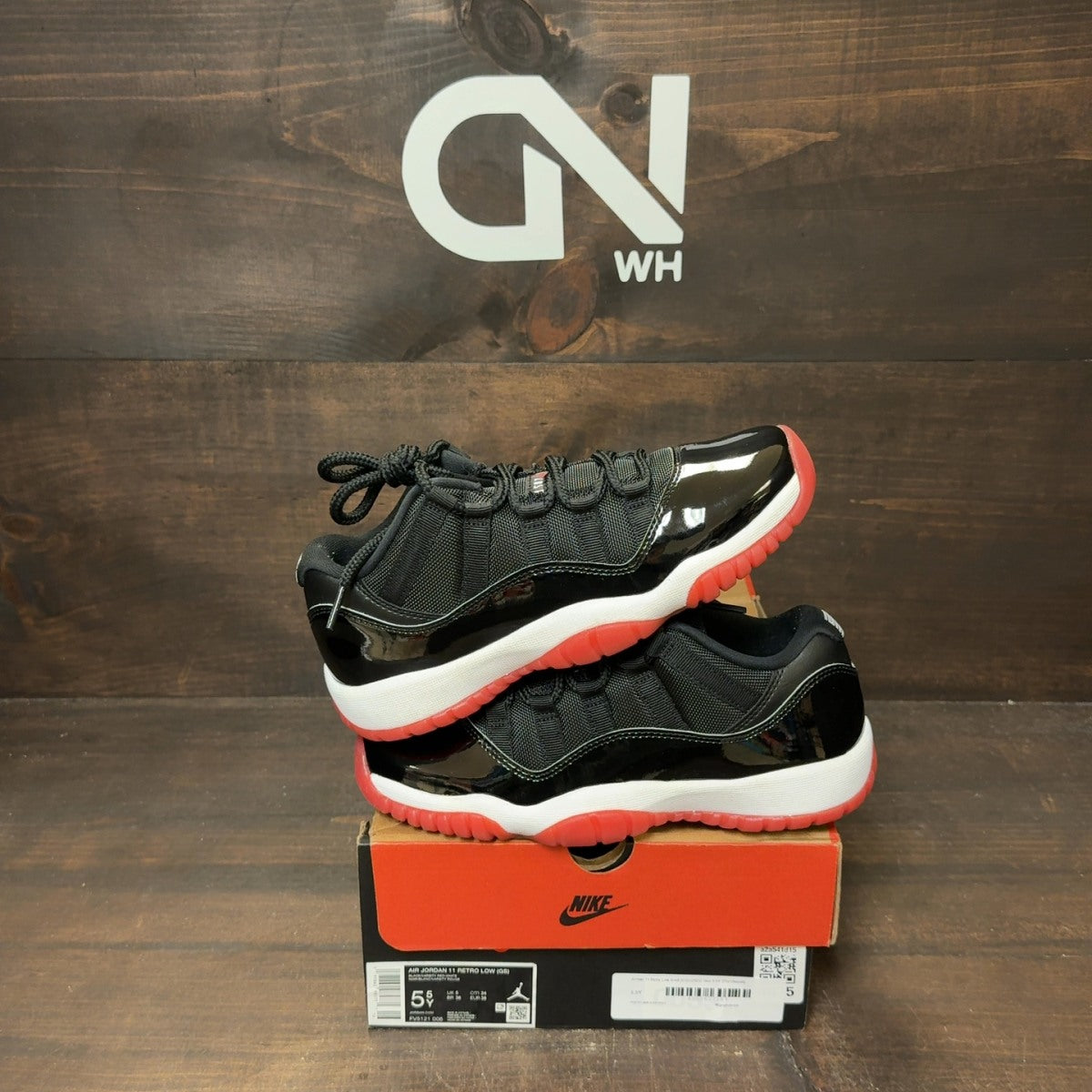 Jordan 11 Retro Low Bred (GS) (2025) - Image 1