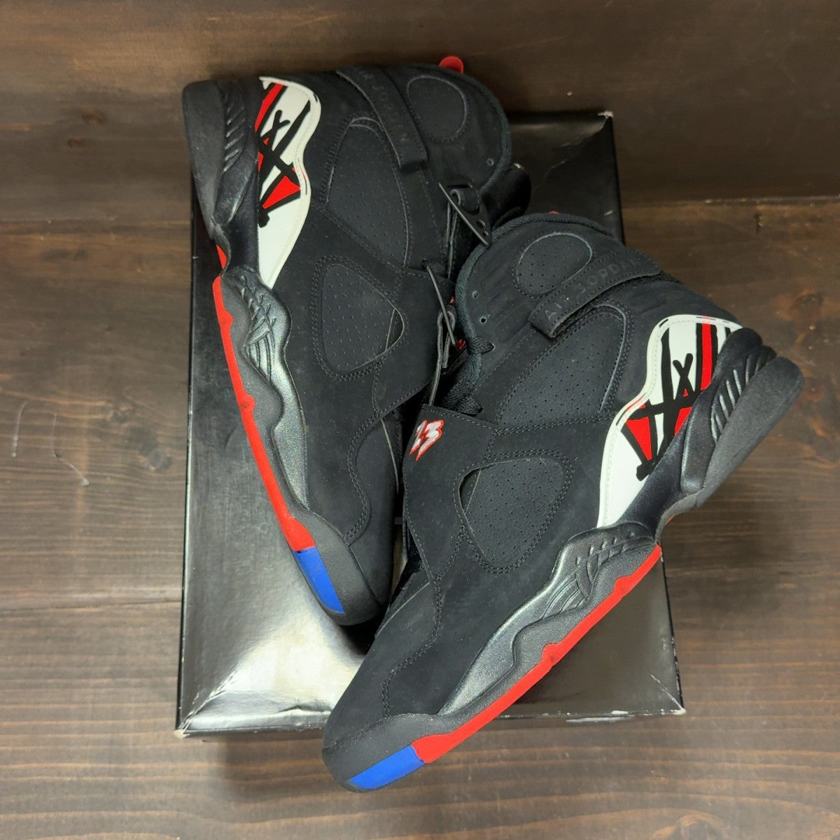 Jordan 8 Retro Playoffs (2023) - Image 2