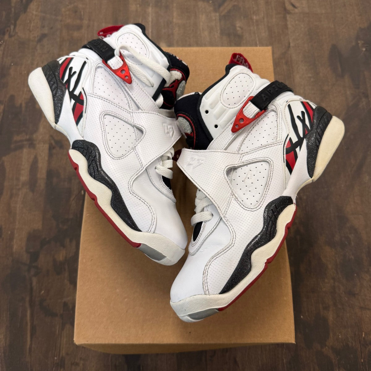 Jordan 8 Retro Alternate (GS) Size 6Y (Pre-Owned) - Image 1