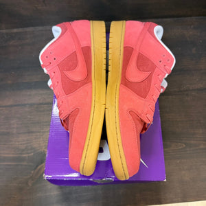 Nike SB Dunk Low Adobe - Image 4
