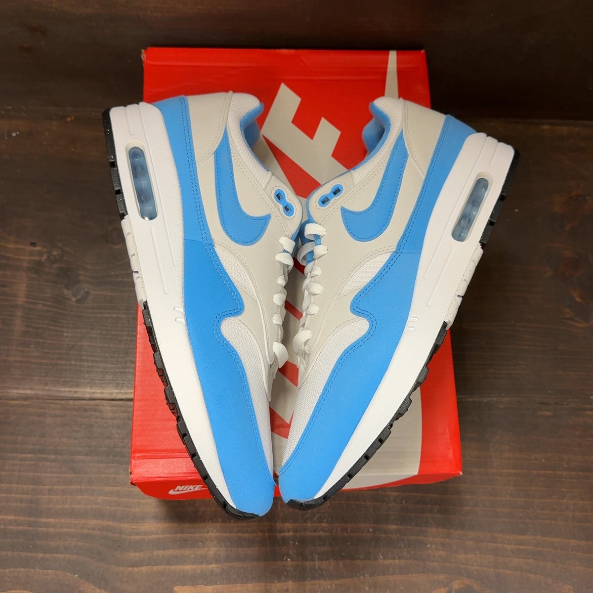 Nike Air Max 1 White University Blue Size 10.5 (Pre-Owned) - back