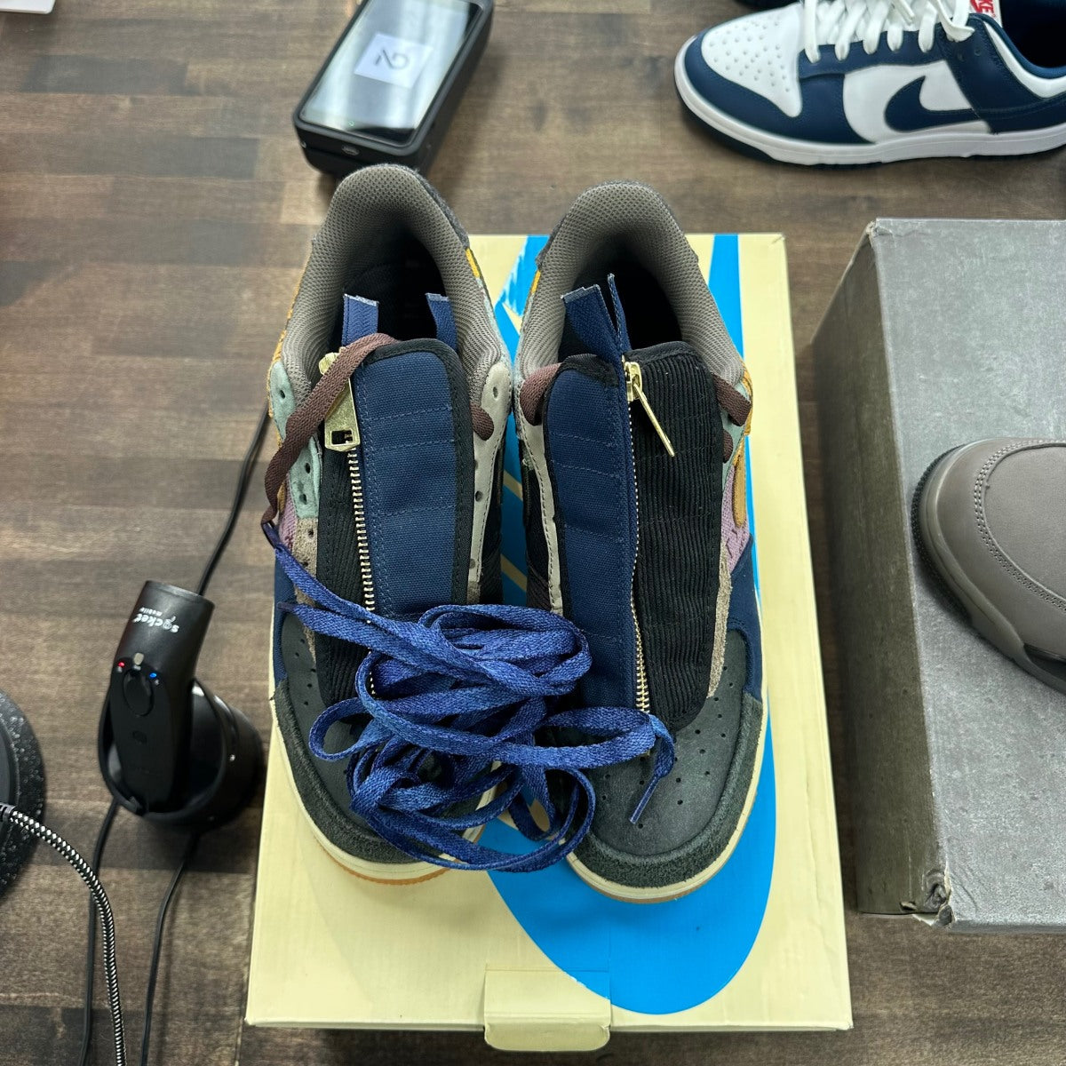 Nike Air Force 1 Low Travis Scott Cactus Jack - Image 6