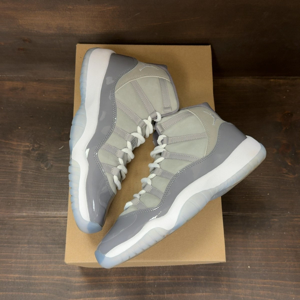 Jordan 11 Retro Cool Grey (2021) (GS) Size 7Y (Pre-Owned) - Image 2