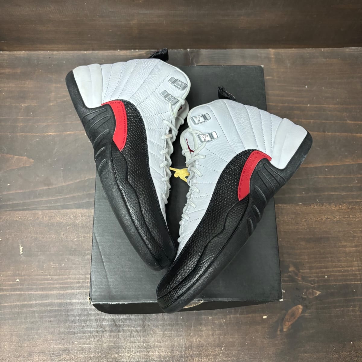 Jordan 12 Retro Taxi Flip (GS) Size 5.5Y (Pre-Owned) - back