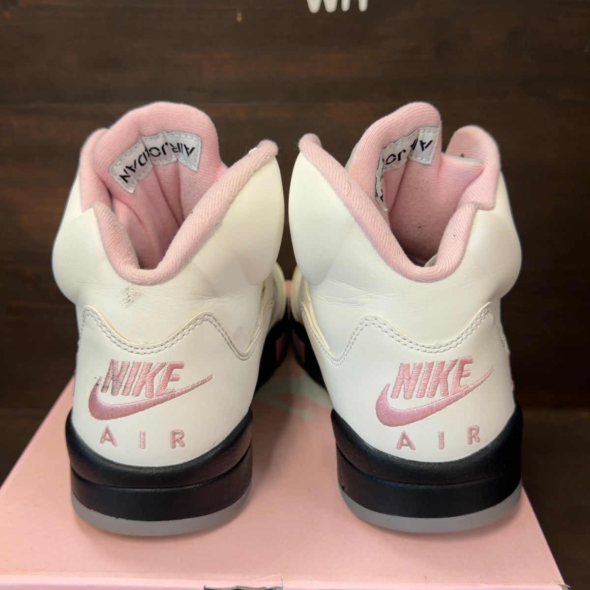 Jordan 5 Retro Medium Soft Pink - Image 4