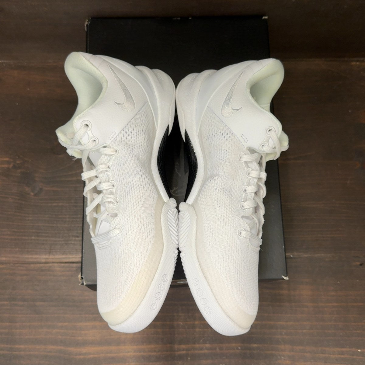 Nike Kobe 8 Protro Halo (GS) - Image 4