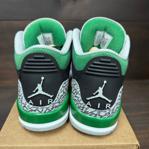 Jordan 3 Retro Pine Green Size 11 (Pre-Owned) - Image 4