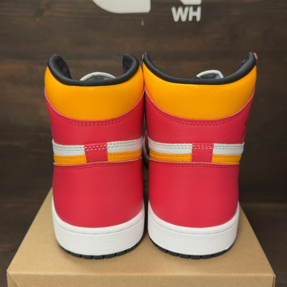 Jordan 1 Retro High OG Light Fusion Red Size 14 - Image 5