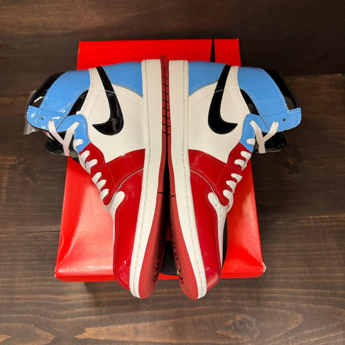 Jordan 1 Retro High Fearless UNC Chicago - Image 4