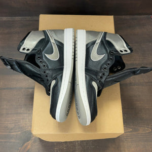 Jordan 1 Retro High OG Satin Shadow (Women's) Size 7W (Pre-Owned) - Image 4
