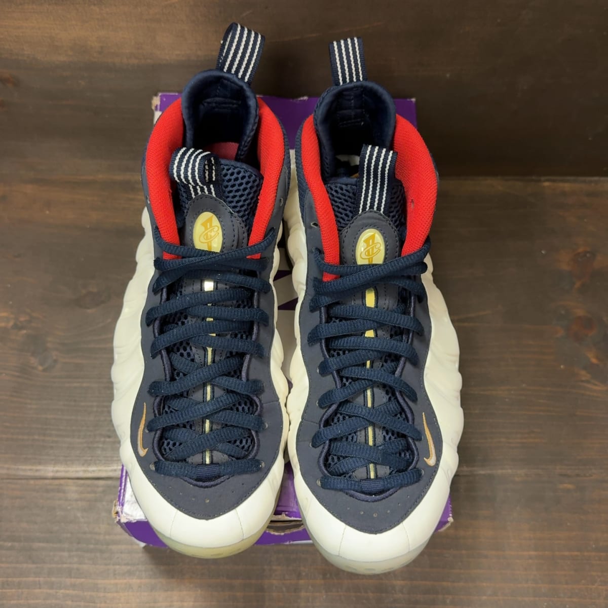 Nike Air Foamposite One Olympic Size 9 (Pre-Owned) - tag