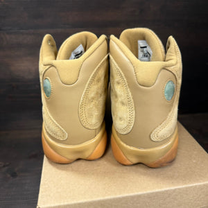 Jordan 13 Retro Wheat Size 9 (Pre-Owned) - Image 4