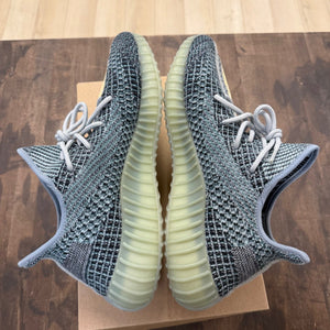 adidas Yeezy Boost 350 V2 Ash Blue Size 12 (Pre-Owned) - Image 5