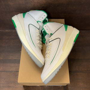Jordan 2 Retro Lucky Green Size 10 (Pre-Owned) - Image 2