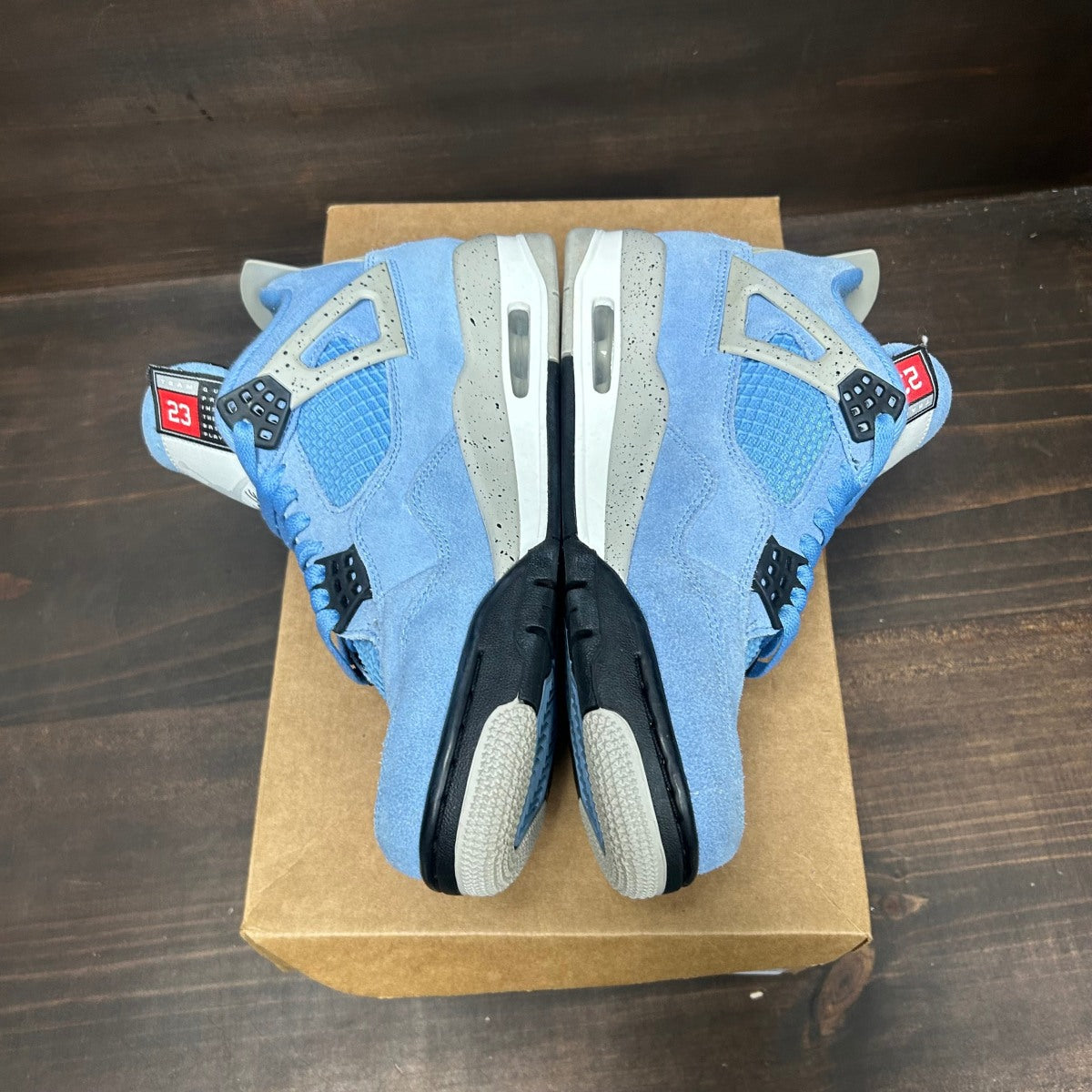 Jordan 4 Retro University Blue Size 7.5 (Pre-Owned) - Image 4
